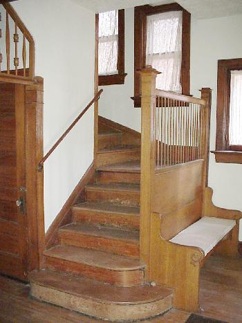 entry-stair-e.jpg